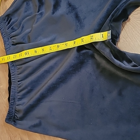 Coldwater Creek Velvety pantsuit Pjs Size: P/M Black Hoodie jacket elastic pants - Picture 6 of 16